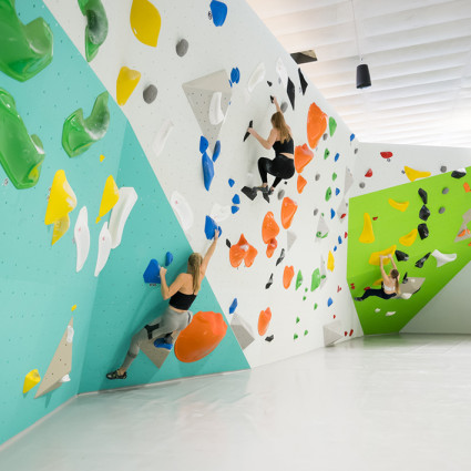 Die neuen Boulderwände – hier wird geklettert ohne Seil und Haken.