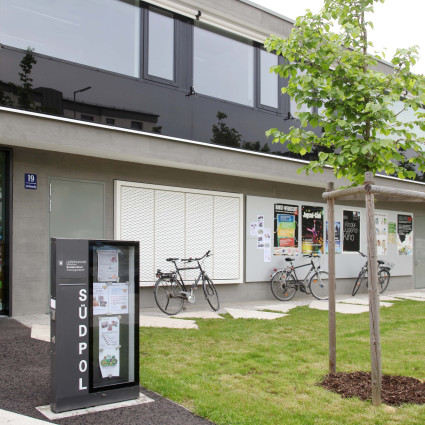 Entrance of "Feierwerk Südpolstation", 2015