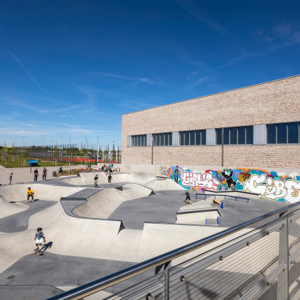 Der Skatepark in der Nähe der Unterführung zum Bildungscampus ist ein beliebter Treffpunkt für Jugendliche.