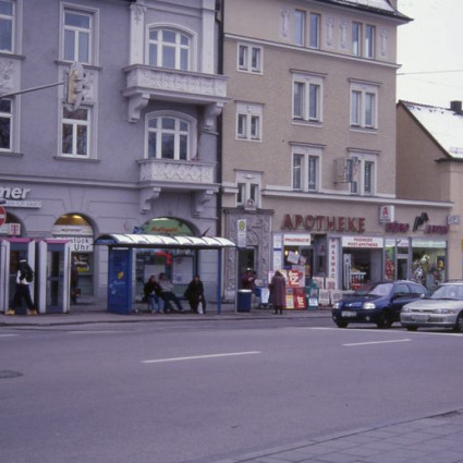 Nordost-Ansicht Pasinger Bahnhofsplatz, 1999