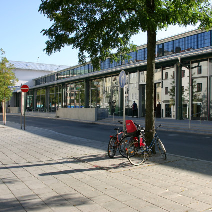 Die wiederaufgebaute Schrannenhalle, 2005