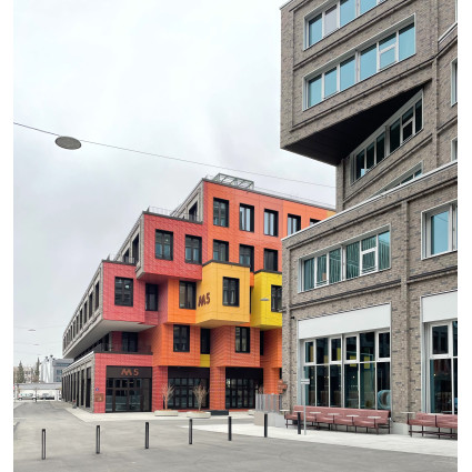 Hotel- und Bürogebäude nach einem Entwurf von holger meyer architektur