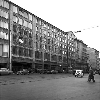 In 1958, the Mathäser was still known as "Beer City".