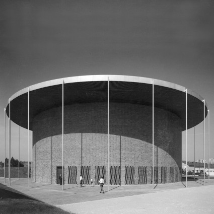 Die Pfarrkirche St. Johann Capistran, 1960