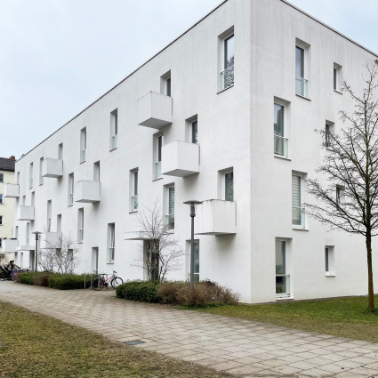 Alle Häuser werden durch eine Gas-Wärmepumpe versorgt.
