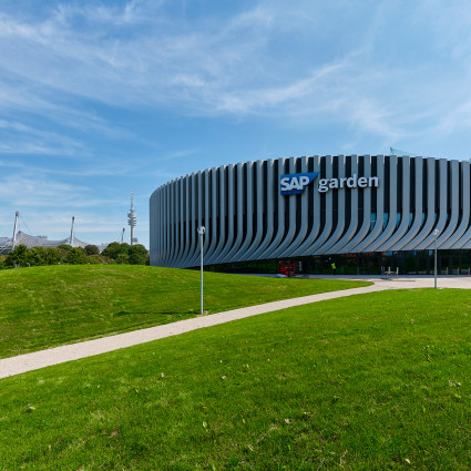 SAP Garden ist die neue Heimat des Eishockeyteams EHC Red Bull München und der Basketballmannschaft des FC Bayern.
