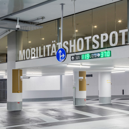 Mobility hotspot in the underground parking garage at the Hofbräuhaus